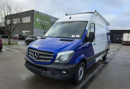 Mercedes-Benz 316 (Stock ID 44590)