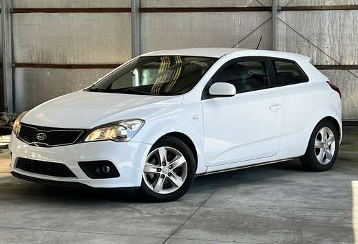 Kia 1.6 CRDi 90 Spirit - Klima ( AC ) - Euro 5