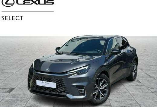 Lexus Emotion + Privilege Pack