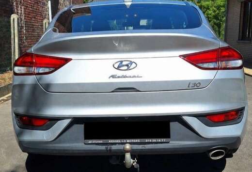 Hyundai Fastback 1.0 T-GDi