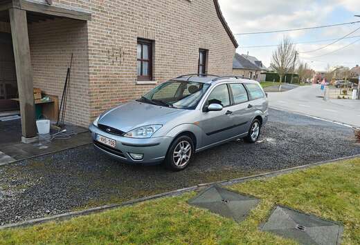 Ford Focus Turnier 1.8 DI Futura