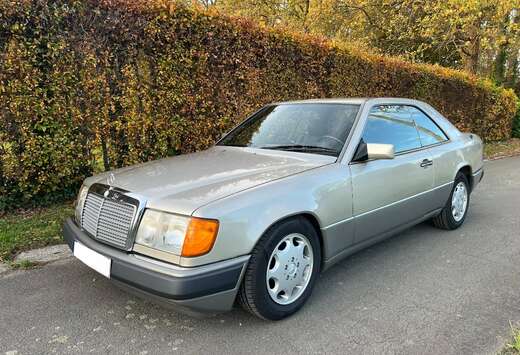 Mercedes-Benz 300 CE