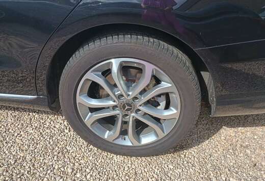 Mercedes-Benz (BlueTEC) d T Avantgarde