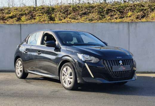Peugeot 208 1.2i PureTech Allure. Garantie 12 Mois.