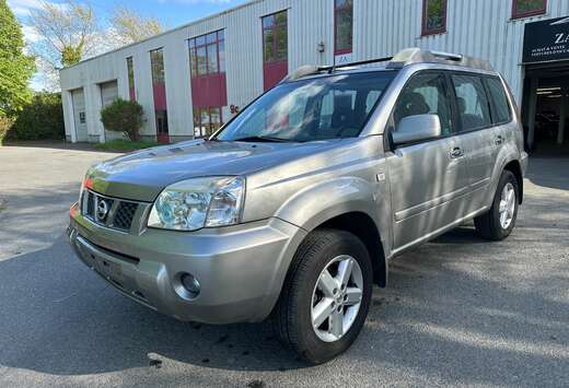 Nissan 2.0i 16v Comfort 4x4