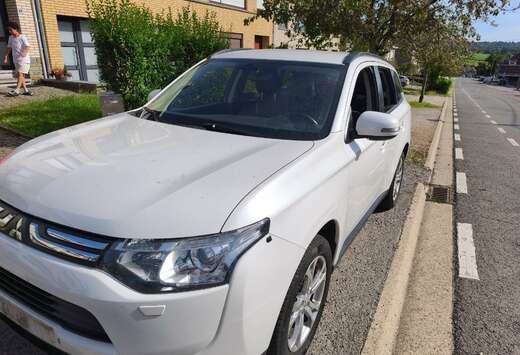 Mitsubishi 2.2 DI-D 150 4WD Intense