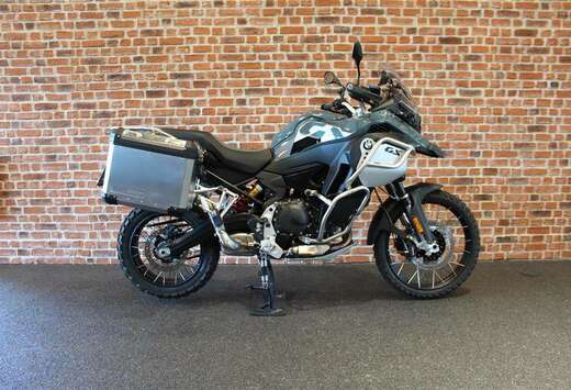 BMW 0