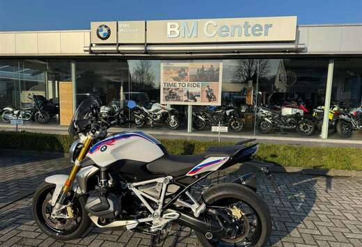 BMW 0