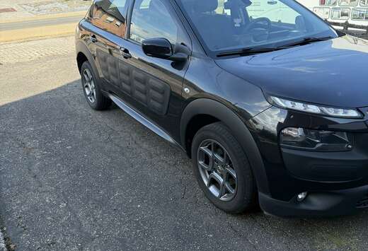 Citroen 1.6 BlueHDi Shine