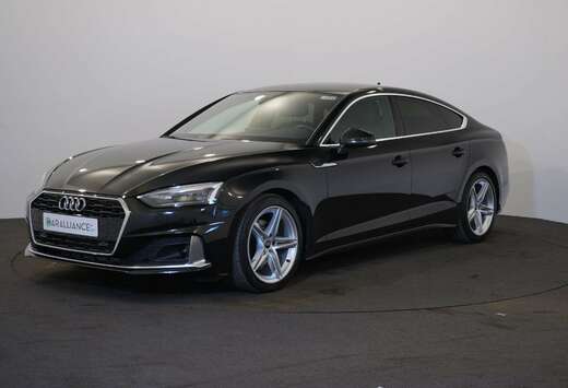 Audi S-line 35TFSI S-TronicNavi+Sgs Chauf.Cam