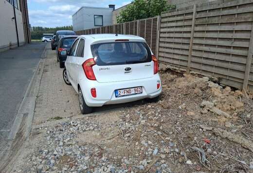 Kia 1.0i \'Style\' ISG