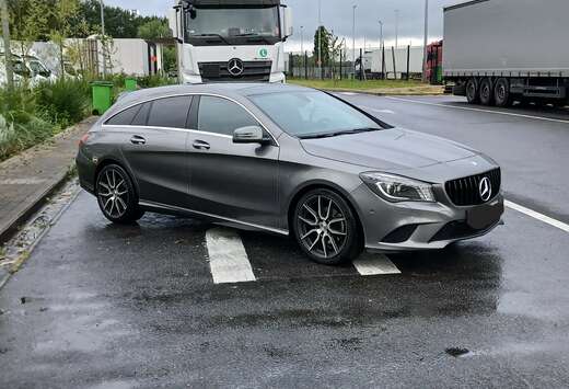 Mercedes-Benz CLA Shooting Brake 180 d Urban