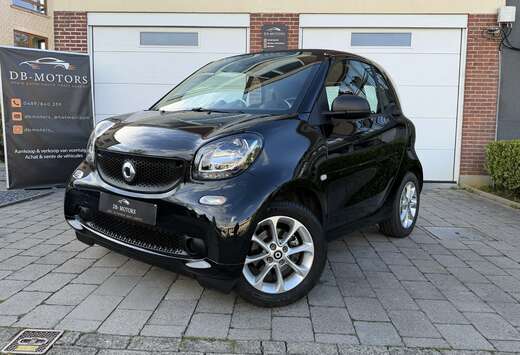Smart DCT Automaat 1.0i 08/2018 26.500km (71pk)
