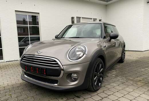 MINI Mini One Automaat met Car Pass en Garantie