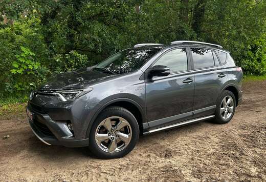 Toyota PREMIUM 2.5HYBRID 4X4 197HP