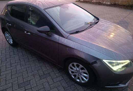 SEAT Leon 1.6 TDI ECOMOTIVE Style