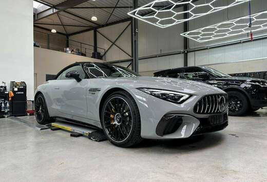 Mercedes-Benz Roadster 4-Matic+