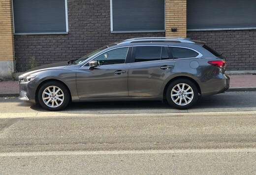 Mazda 2.2 SKYACTIV-D Privilege Edition
