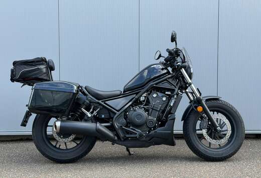 Honda Rebel / Zijkoffers & Windscherm /5600km - 2021