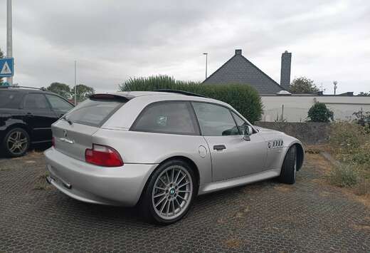 BMW 2.8i