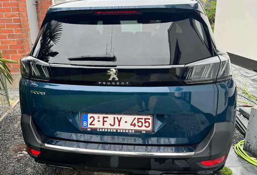Peugeot 5008 PureTech 130 EAT6 Allure