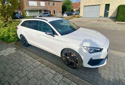 Leon Sportstourer 1.4 e-Hybrid (180 kW System) VZ