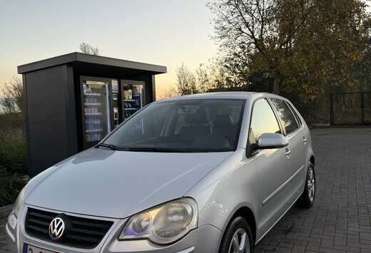 Volkswagen Volkswagen Polo 1.4 Benzine 2005