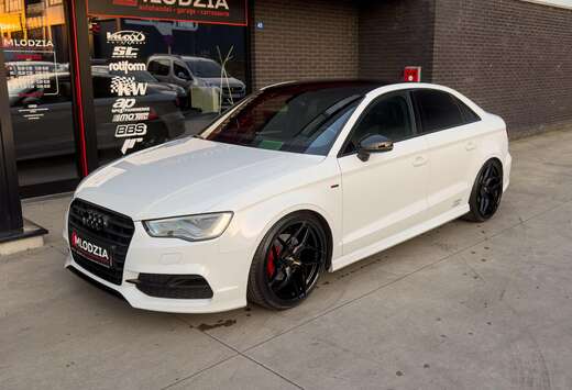 Audi limo Sline S3 look TUNED Vmaxx + brredset 19\