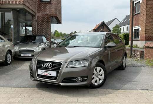 Audi Sportback 1.6 TDi // AIRCO // ONDERHOUDSBOEK //