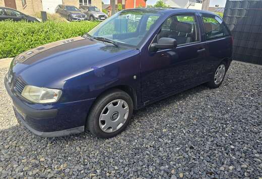SEAT seat ibiza met pano 75.000 km