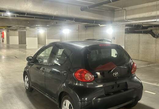 Toyota 1.0i VVT-i
