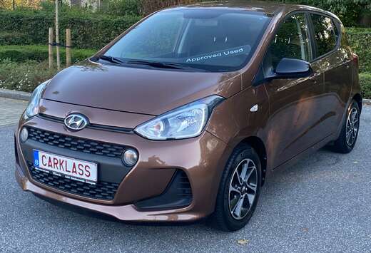 Hyundai i10 1.0i Sky