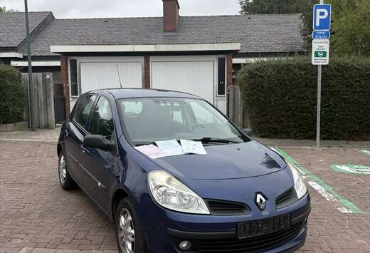 Renault clio 3 prete à être immatriculée