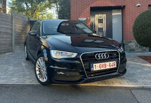 Audi A3 Sportback 1.6 TDi Ambition S line