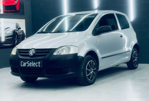Volkswagen 1.2i - airco - vitres electriques- usb aux