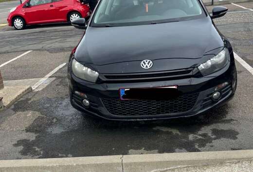 Volkswagen 2.0 CR TDi Shadow Edition DPF