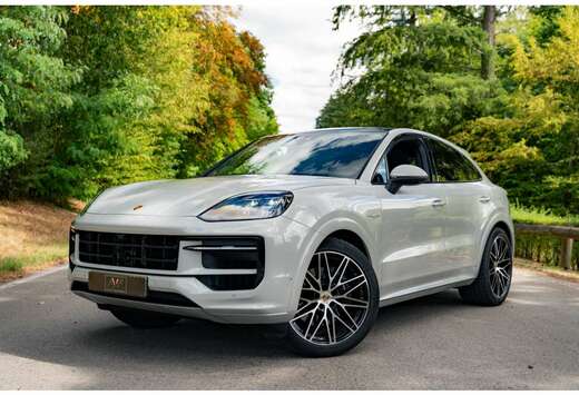 Porsche E-Hybrid Coupé
