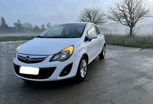 Opel Corsa 1.2i Enjoy