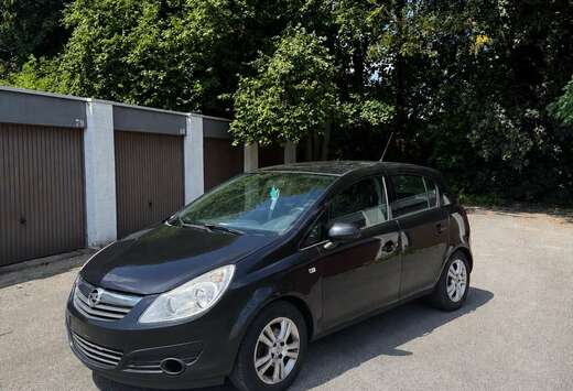 Opel 1.2i Cosmo