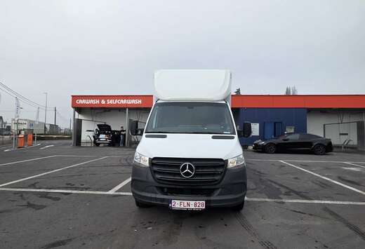 Mercedes-Benz meubelbak