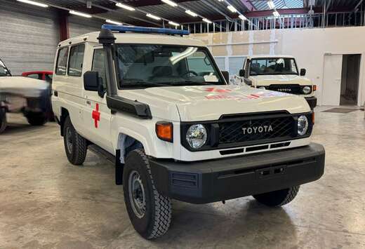 Toyota 78 Metal top Hzj 78ambulance