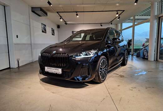 BMW Active Tourer/PACK-M/CAMERA/CARPLAY