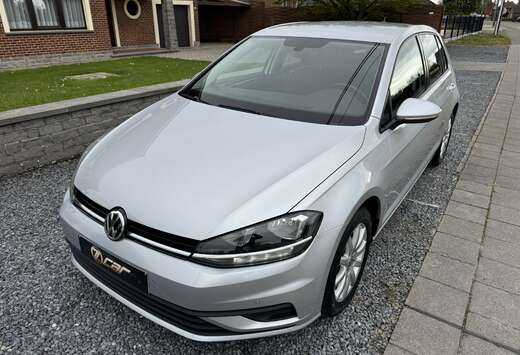 Volkswagen Golf 1.6 SCR TDi NAVI/CARPLAY/CAMERA/GARAN ...