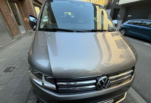 Volkswagen DSG Lang 4MOTION Highline