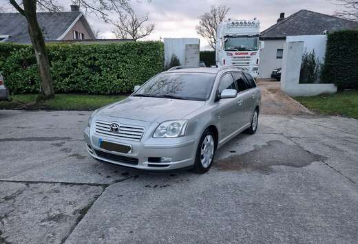 Toyota 2.0 Turbo D4D Linea Luna