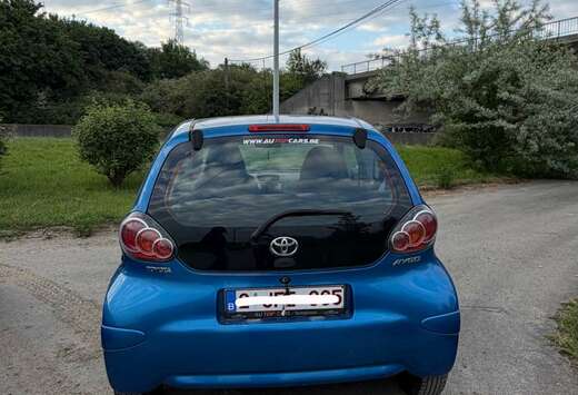Toyota Yaris Millenium