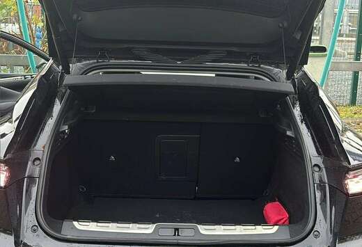 DS 4 1.5 BlueHDi Cross Trocadero