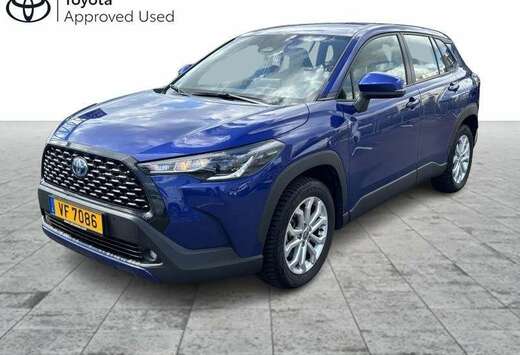 Toyota Dynamic 2,0 + Safety Pack