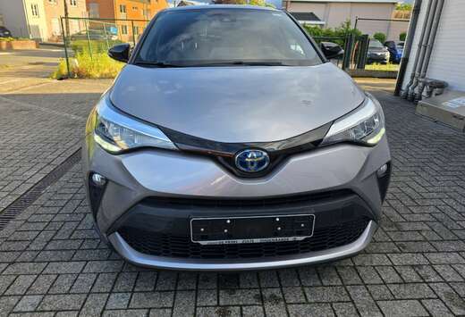 Toyota C-HR Hybrid 1.8i VVT-i C-Lub Bi-Tone E-CVT