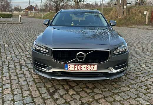 Volvo T8 Twin Engine AWD Momentum